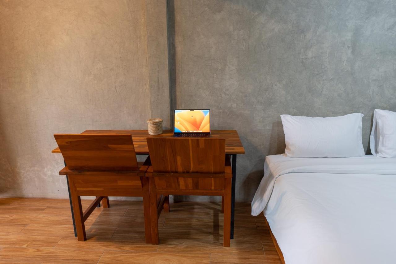 Banmai87 Guest House บ้านไม้87 เกสต์เฮ้าส์ 프라 나콘 시 아유타야 외부 사진