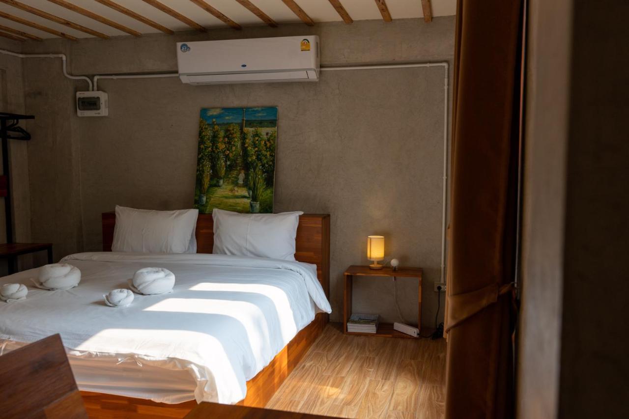 Banmai87 Guest House บ้านไม้87 เกสต์เฮ้าส์ 프라 나콘 시 아유타야 외부 사진
