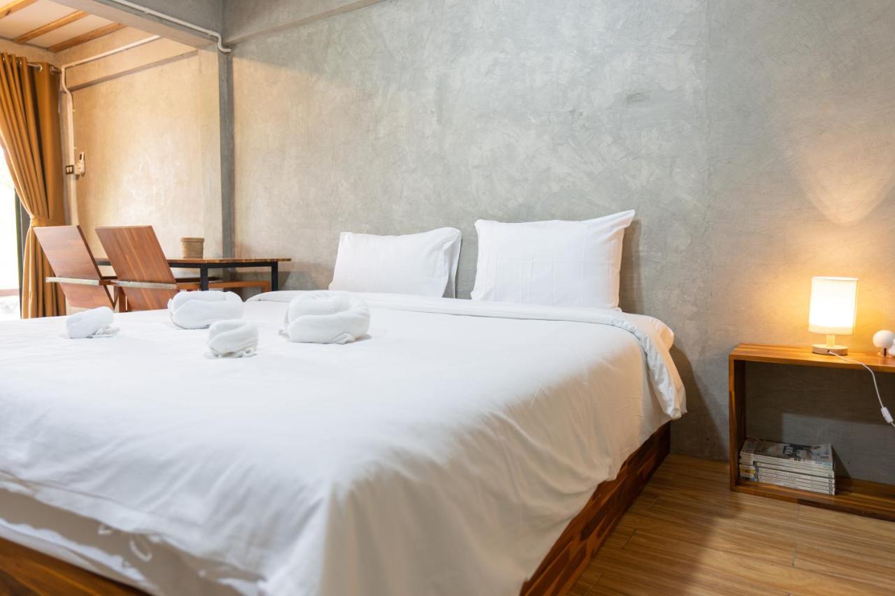 Banmai87 Guest House บ้านไม้87 เกสต์เฮ้าส์ 프라 나콘 시 아유타야 외부 사진