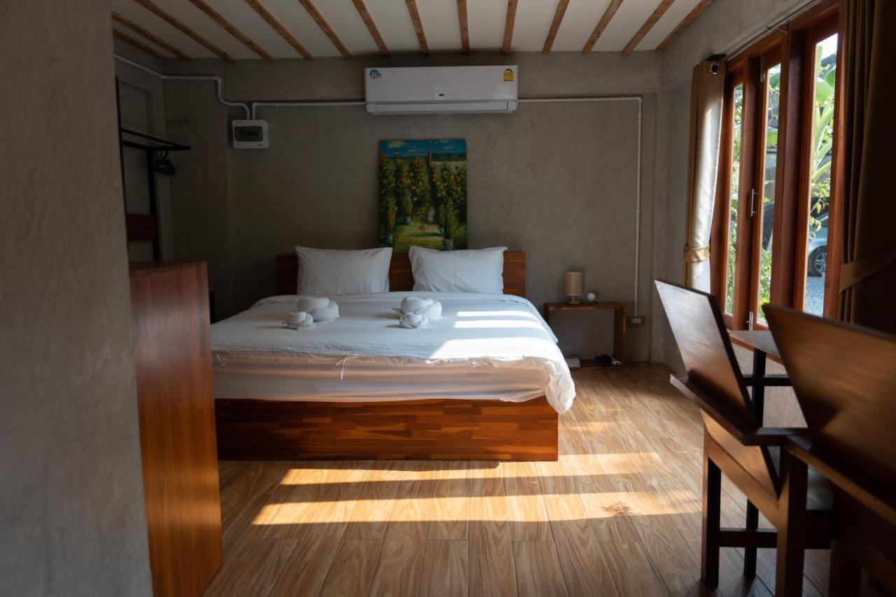 Banmai87 Guest House บ้านไม้87 เกสต์เฮ้าส์ 프라 나콘 시 아유타야 외부 사진