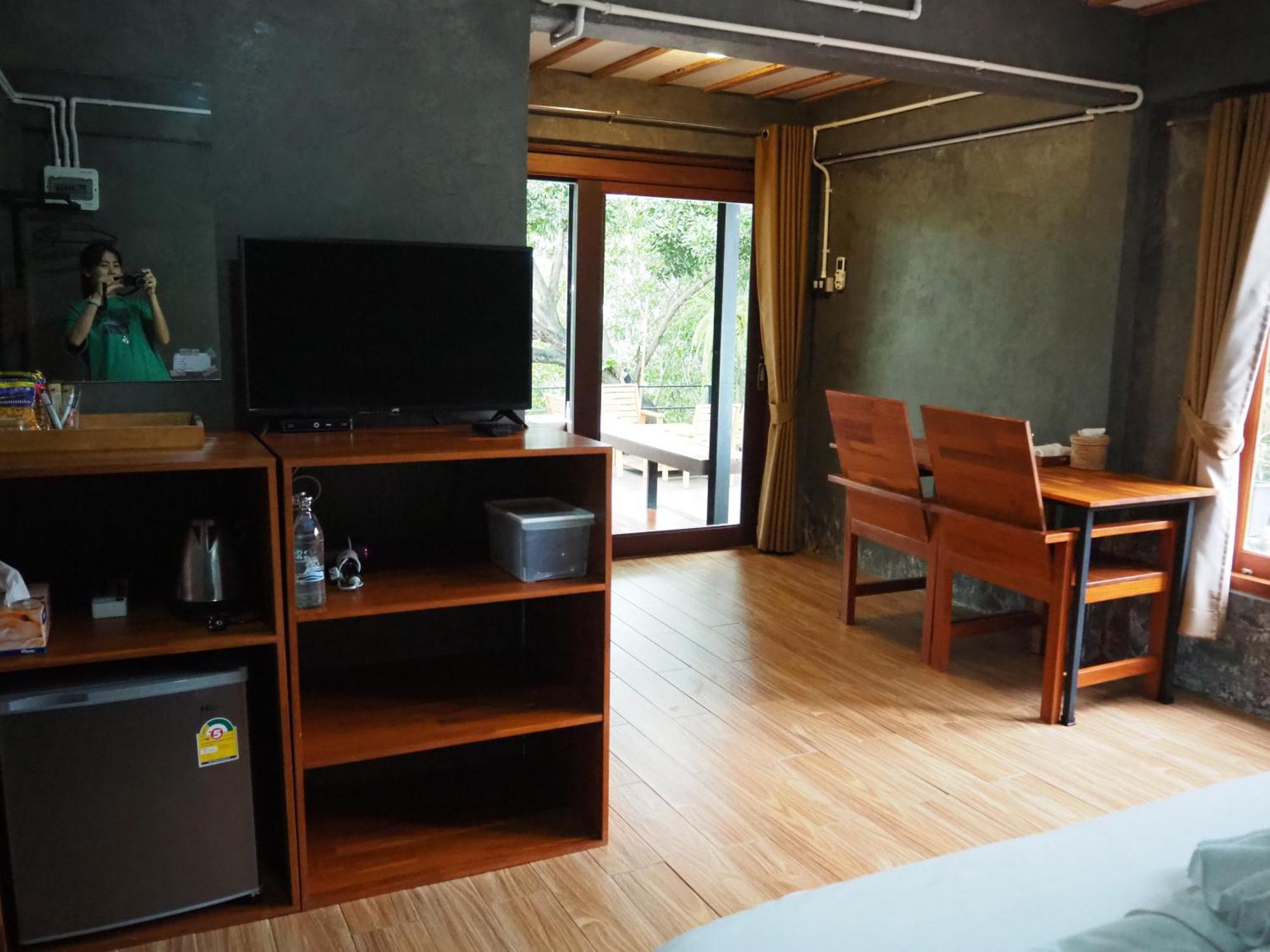 Banmai87 Guest House บ้านไม้87 เกสต์เฮ้าส์ 프라 나콘 시 아유타야 외부 사진