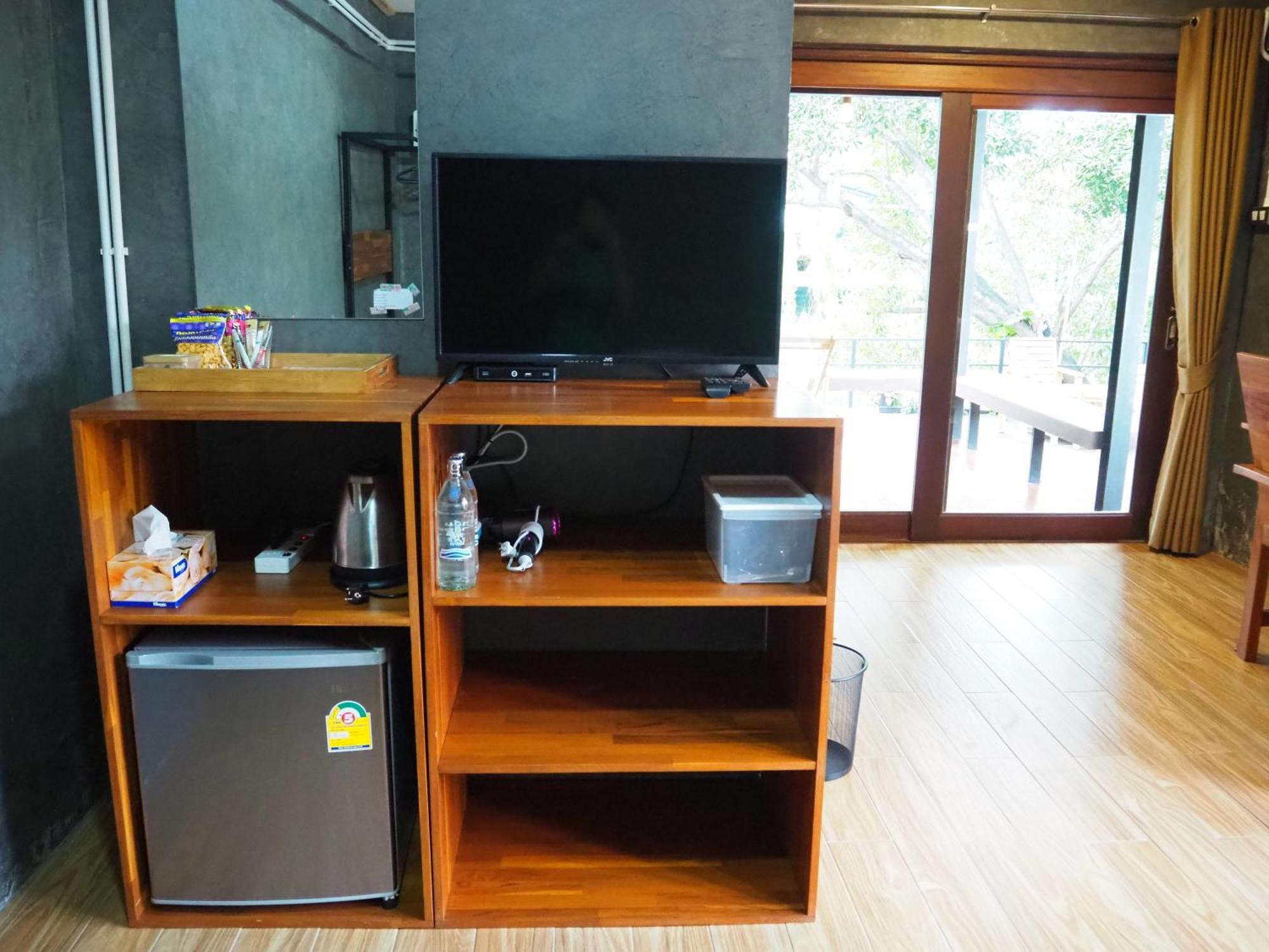 Banmai87 Guest House บ้านไม้87 เกสต์เฮ้าส์ 프라 나콘 시 아유타야 외부 사진